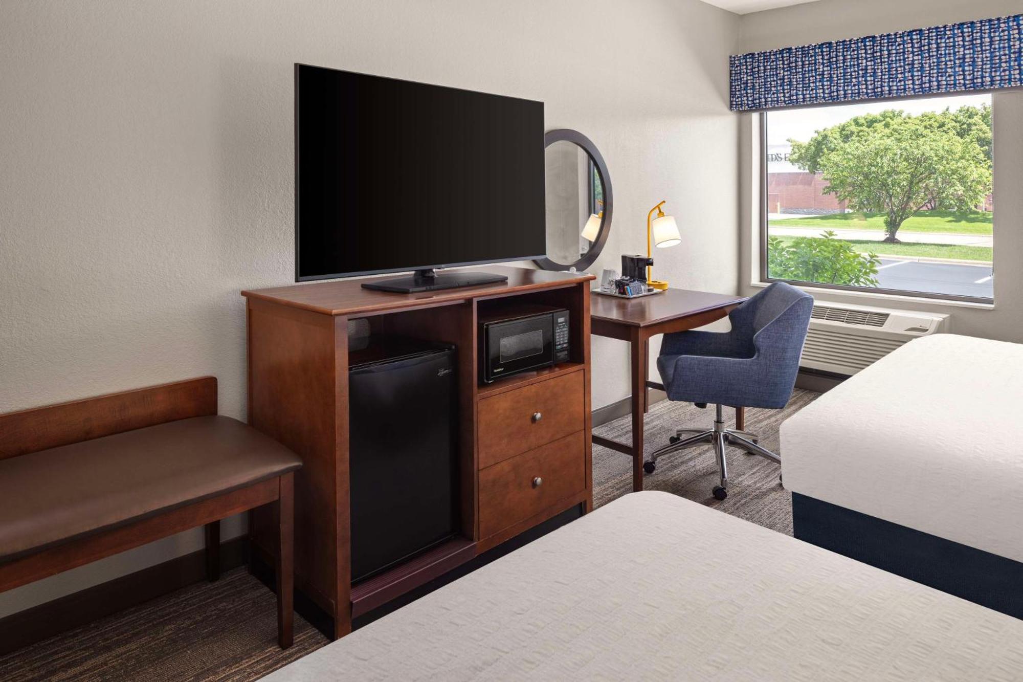 Hampton Inn Minneapolis Northwest Maple Grove Exterior foto